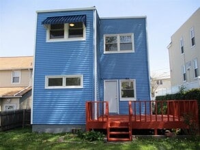 Building Photo - 1515 89TH St