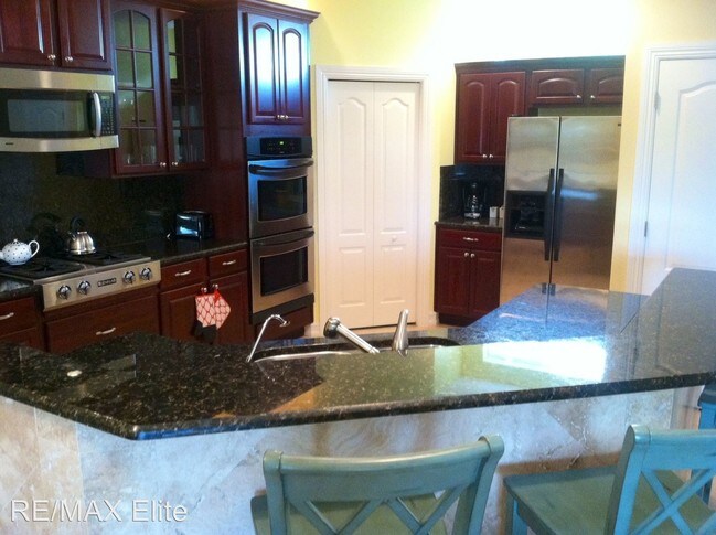 Building Photo - 3 br, 3 bath House - 2310 S Atlantic Ave #3