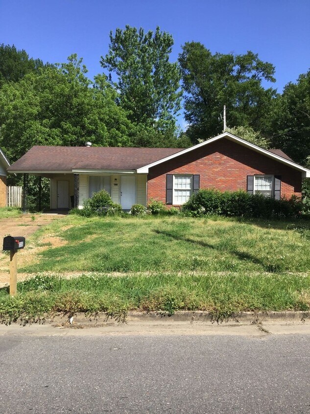 Primary Photo - 3356 S Perkins Rd
