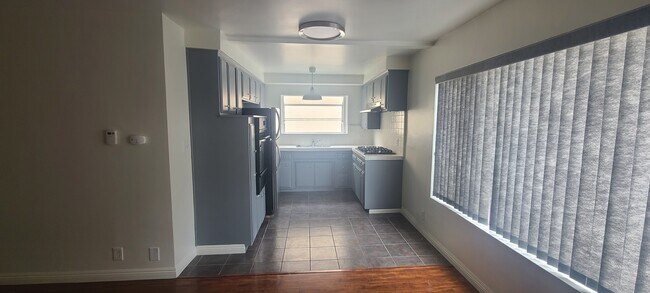cocina y comedor - 7506 Romaine St