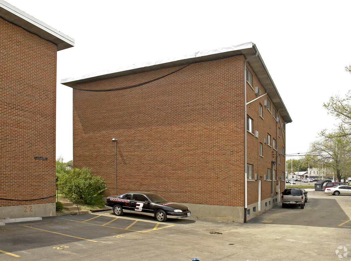 Building Photo - Linden Apartments