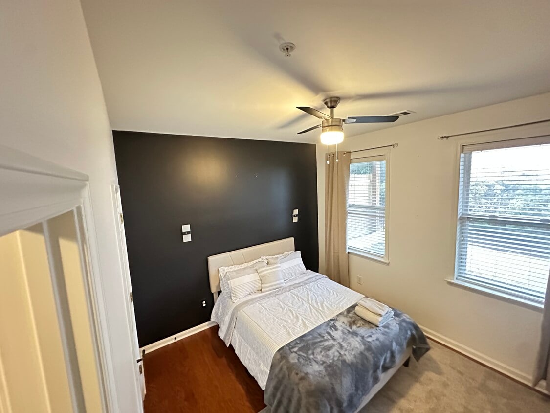 Foto del edificio - 1565 Oakdale Bluffs Dr SE