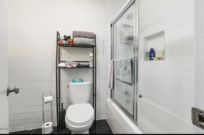 Building Photo - 468 2nd Ave