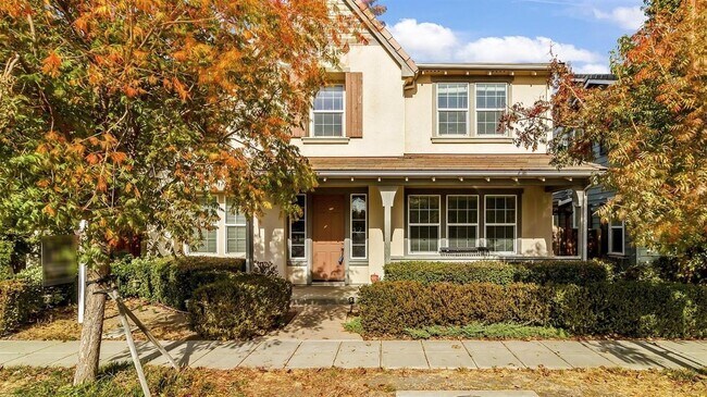 Foto del edificio - Gorgeous 4 Bed/3 Bath Mountain House Home ...