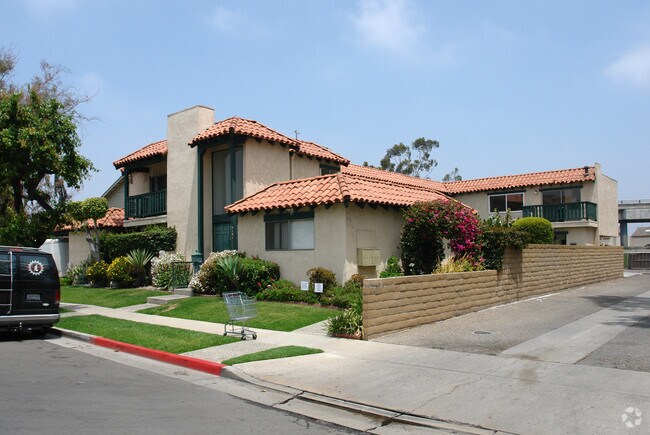 Foto del edificio - 8181 San Angelo Dr