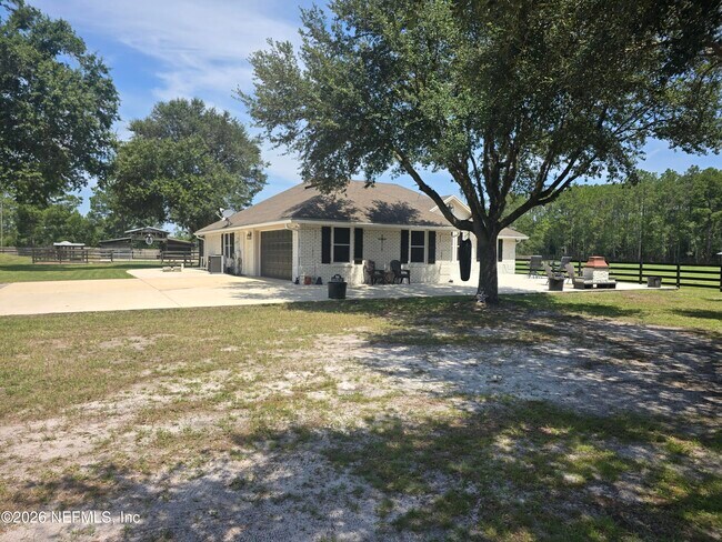 Foto del edificio - 906 County Rd 217
