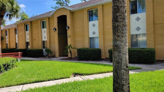Building Photo - 1825 Parakeet Way