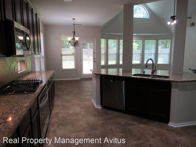 Foto del edificio - 4 br, 2.5 bath House - 13038 Sweetgum Shor...