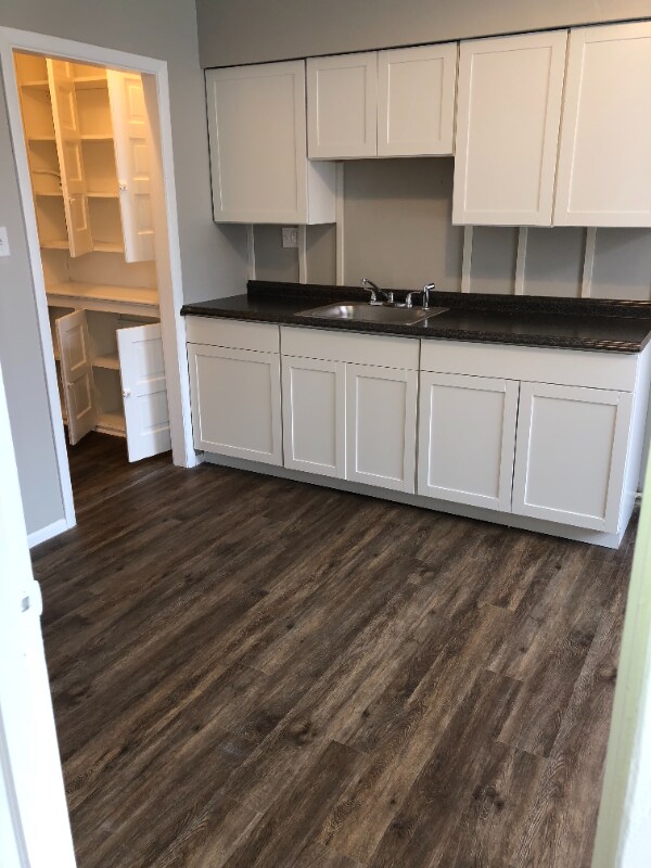 6 E Pike St Unit 1, Canonsburg, PA 15317 Condo for Rent in Canonsburg