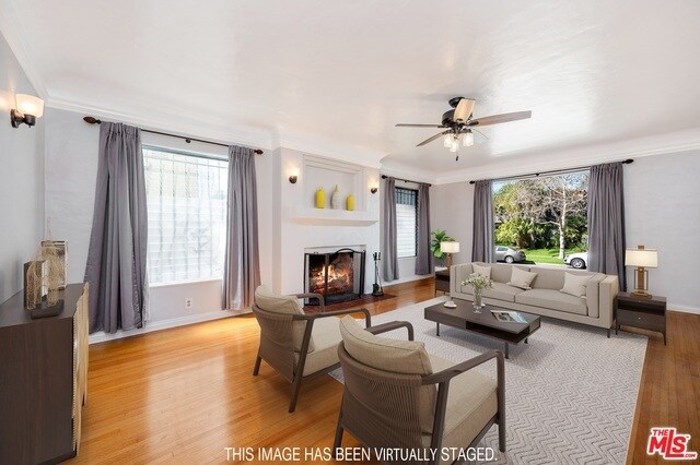 Foto del edificio - 1124 S Crescent Heights Blvd