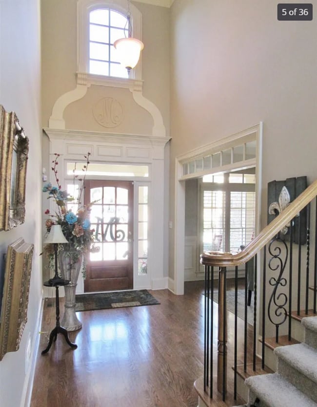 Building Photo - Huge, beautiful custom 4 bedroom house in Oconee!