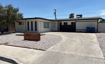 Building Photo - 3813 El Conlon Ave