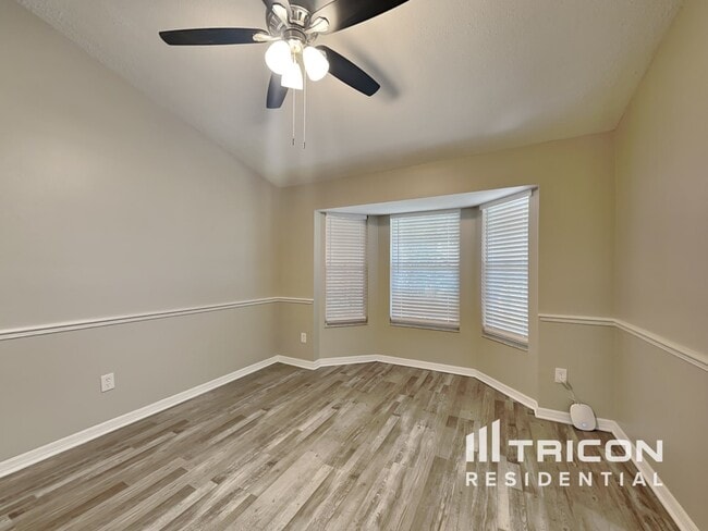 Building Photo - 1557 Skye Ct