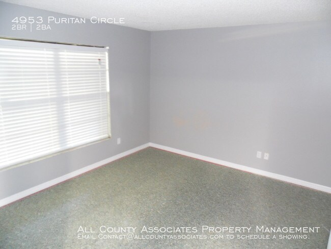 Foto del edificio - 4953 Puritan Cir