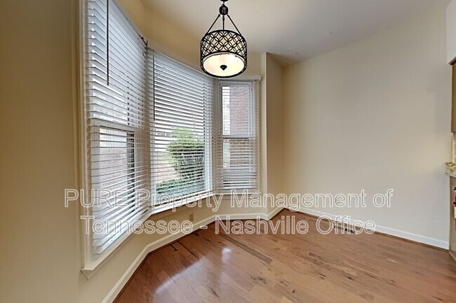 Foto del edificio - 344 Ardsley Pl