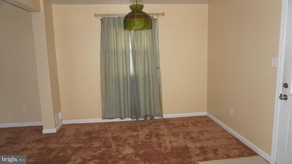 Primary Photo - 8105 Legation Rd