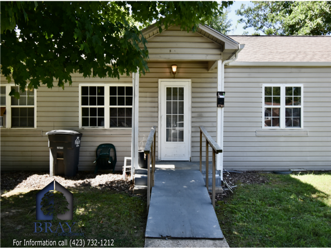 17021706 Jefferson Ave Unit 1704, Kingsport, TN 37664 Room for Rent