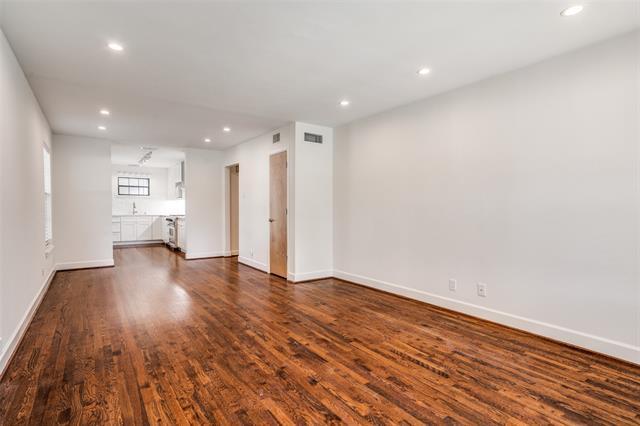 Building Photo - 1805 Mariposa Dr