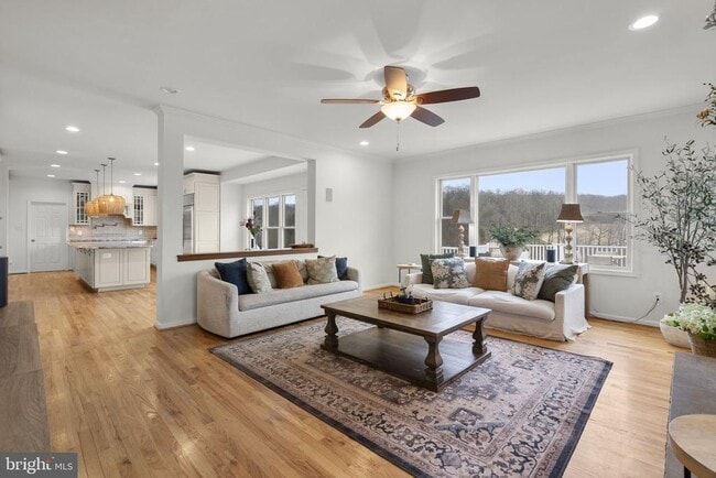 Foto del edificio - 38629 Liebchen Ln