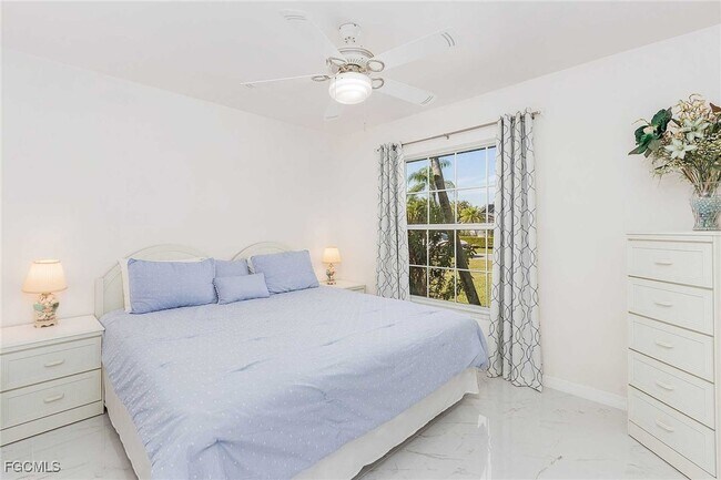 Foto del edificio - 2308 SE 27th St