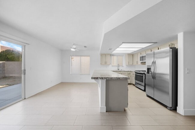 Building Photo - 3-Bed, 2.5-Bath Summerlin Home with Modern Upgrades & Upstairs Laundry