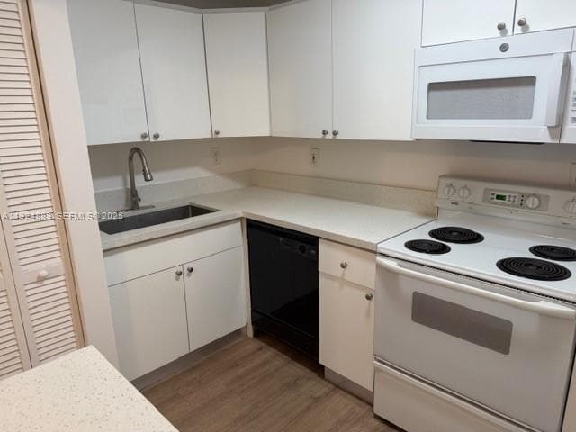 Building Photo - 12960 SW 66th Ln