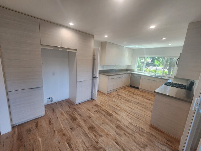 Foto del edificio - 12458 Bradford Pl