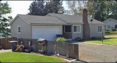 Building Photo - 501 Grandview Ave