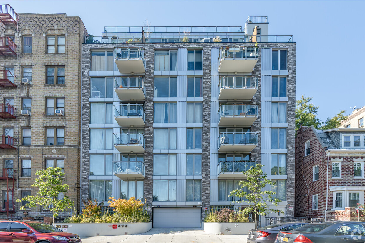 222 E 21st St - 567 Ocean Ave