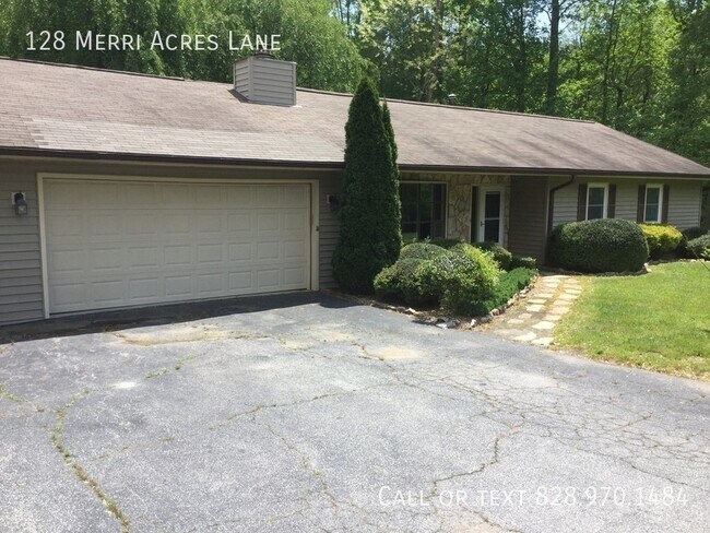 Foto del edificio - 128 Merri Acres Ln