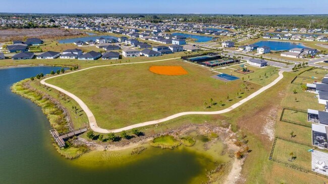 Foto del edificio - 17121 Parma Ct