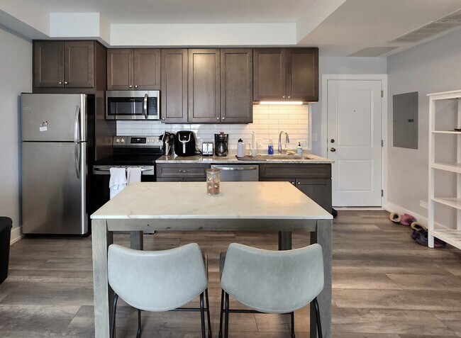 Foto del edificio - 1424 E 53rd St