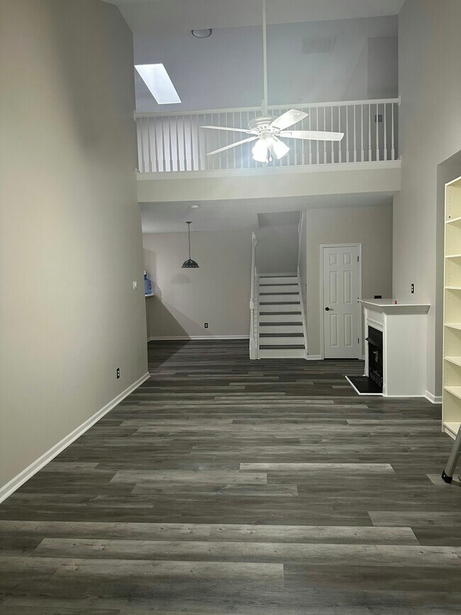 Foto del edificio - 10606 Hobbs Creek Ln