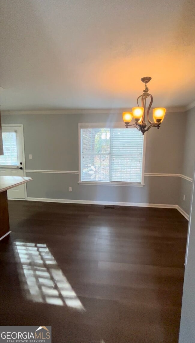 Building Photo - 137 Tamara Ct