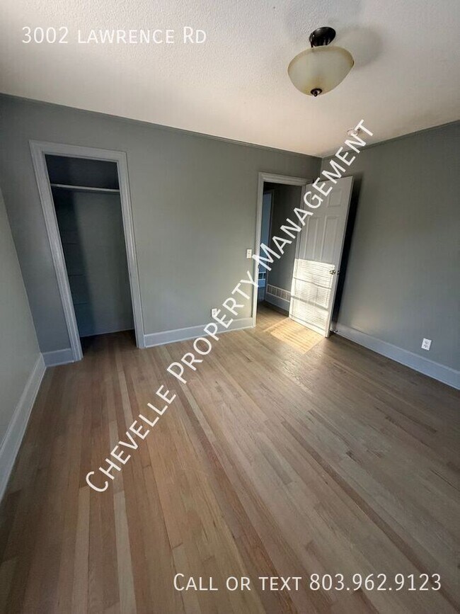 Foto del edificio - 3002 Lawrence Rd