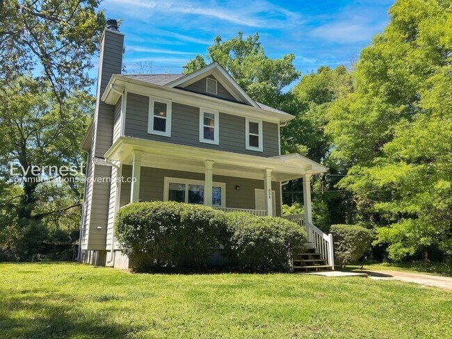 Foto del edificio - 838 Ridge Ave NW