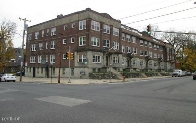 Foto del edificio - 400 W Walnut Ln