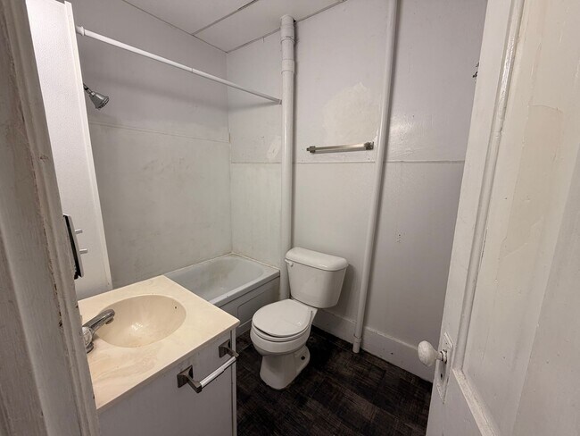 Foto del edificio - 1239 6th Ave N