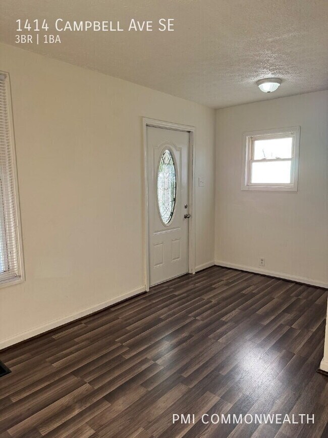 Foto del edificio - 1414 Campbell Ave SE