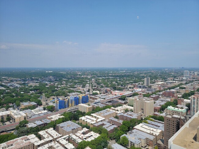 Foto del edificio - 5415 N Sheridan Rd