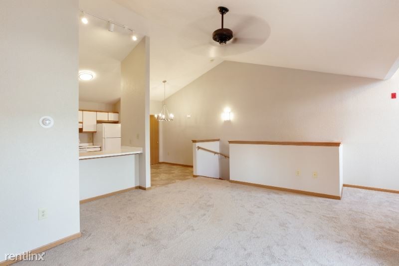 Primary Photo - 4919 Windward Ct