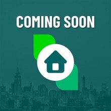 Building Photo - 1348 Overlea St