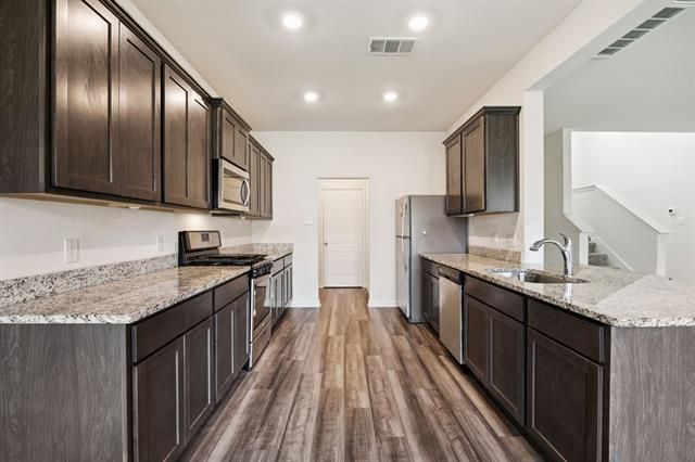 Foto del edificio - 817 Mallorie Ln