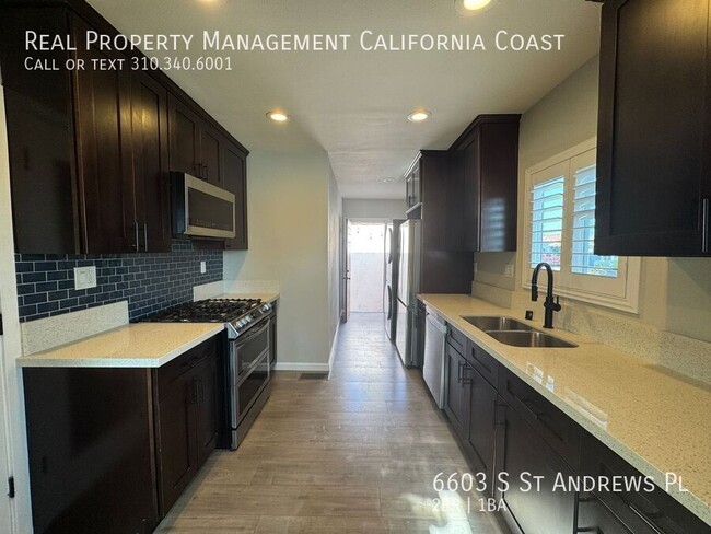 Foto del edificio - 6603 S St Andrews Pl