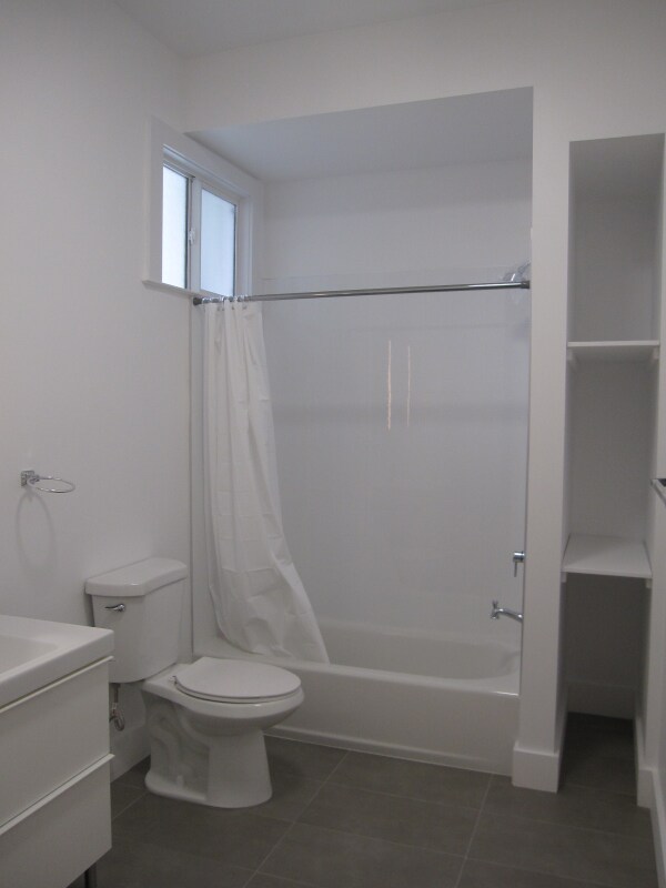 Foto del edificio - 1050 Divisadero St