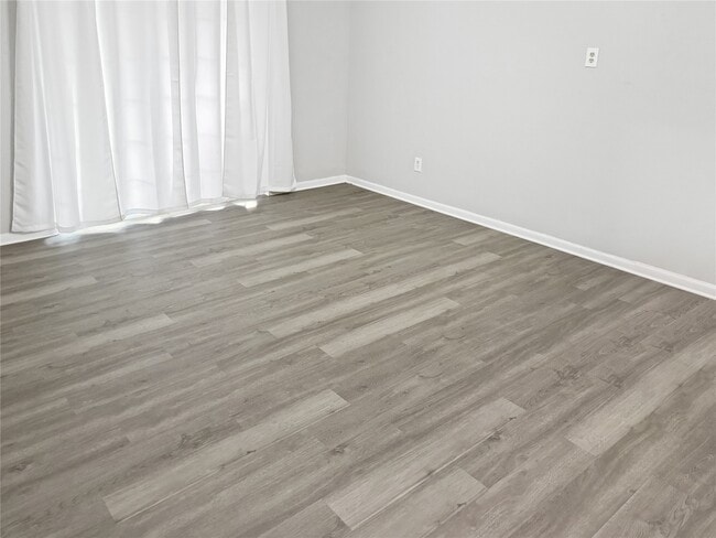 Foto del edificio - 23211 Tree House Ln