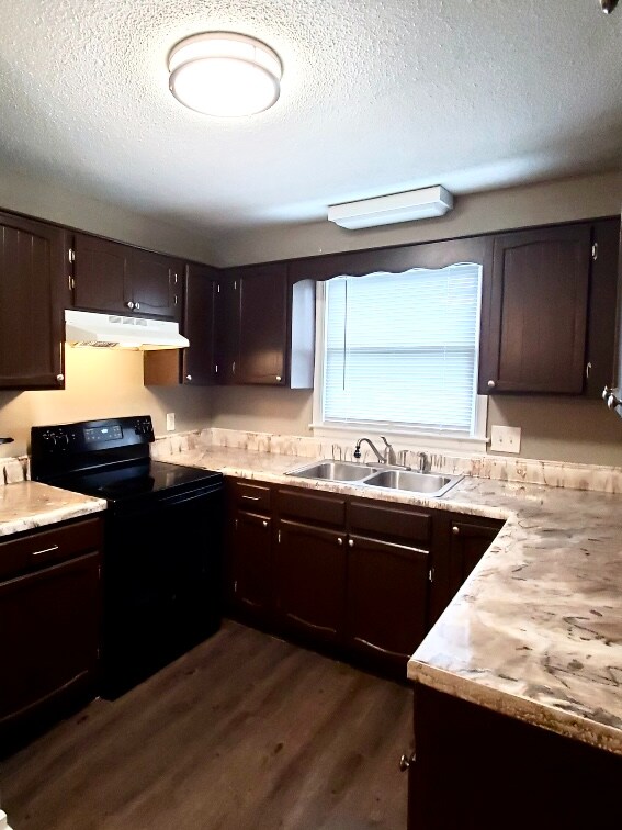 Building Photo - 4429 Torrance Dr NW