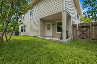 Building Photo - 6 Orion Star Ct