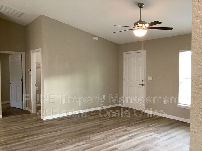 Building Photo - 14535 SW 20th Pl
