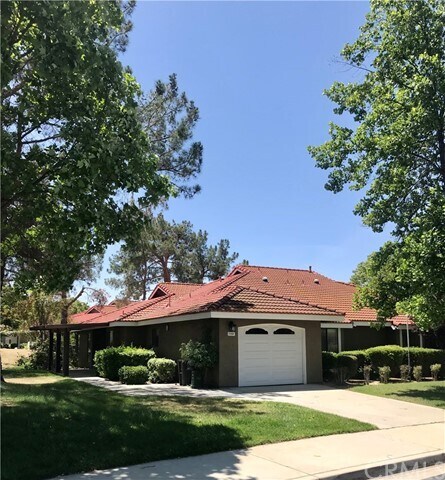 Primary Photo - 21267 McConnell Ave